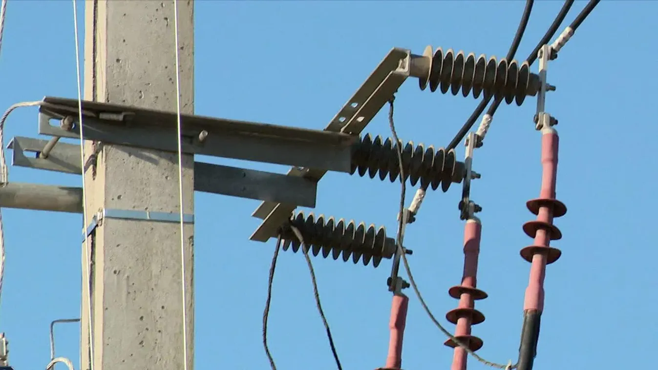 Lekapcsolták a lámpákat egy dunántúli városban, figyelmeztették a helyieket