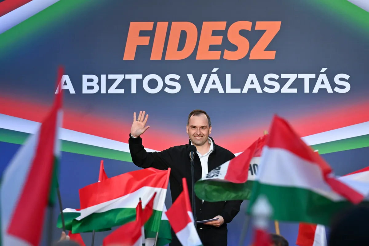 BARCZA Attila; ORBÁN Viktor