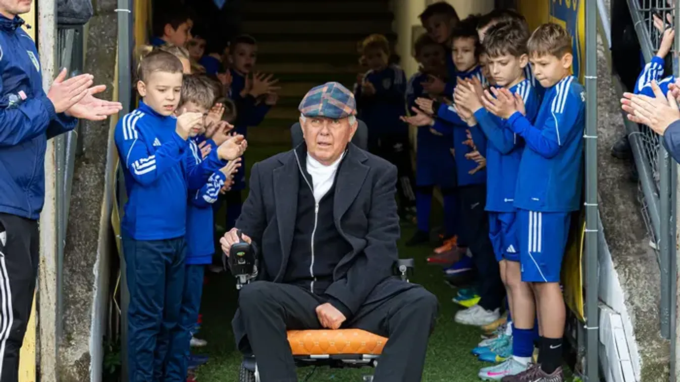 Kerekesszékben jelent meg az egykori magyar sztáredző, hosszú ideje nem lehetett látni