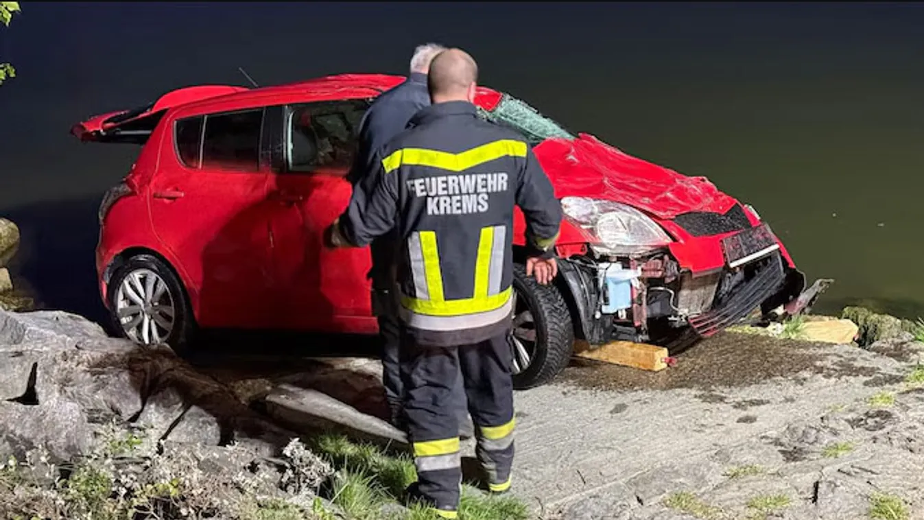 Autó zuhant a Dunába – meghalt egy idős férfi
