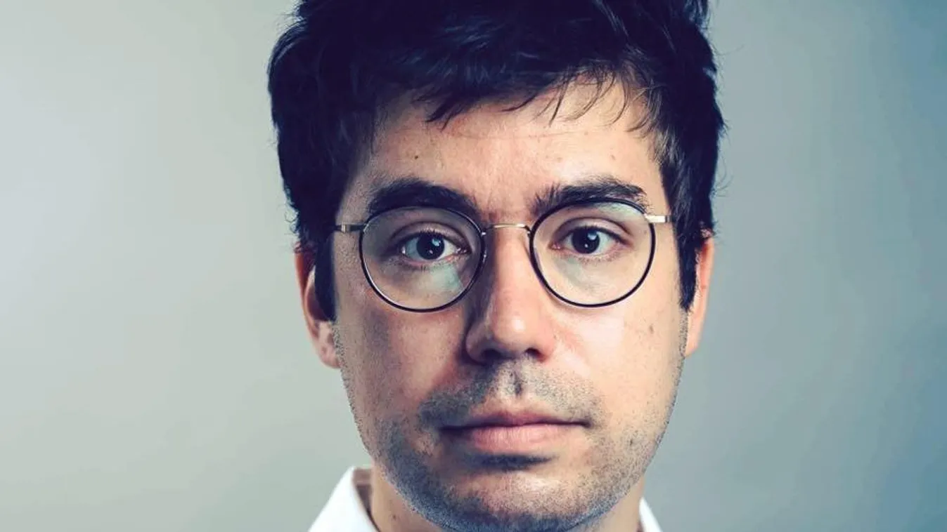 Magyar Péterhez is bejáratos a külföldi szolgálatokkal együttműködő Panyi