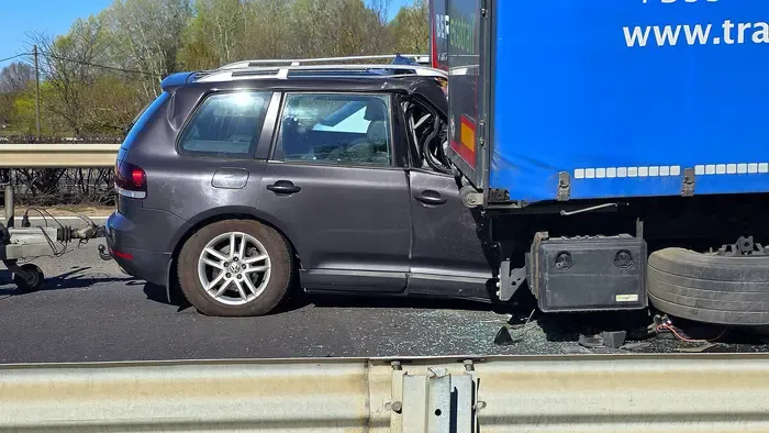 Durva fotók: egymást érték a balesetek az M5-ösön