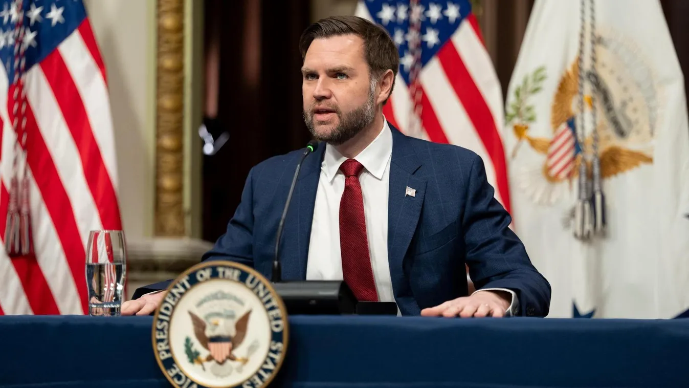 A cserben hagyott amerikai vidékről érkezve vált az elfeledett emberek bajnokává J. D. Vance