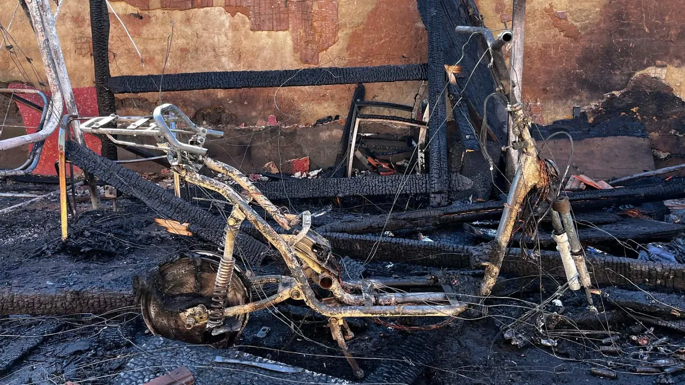 Elektromos bicikli okozott óriási háztüzet Törökszentmiklóson