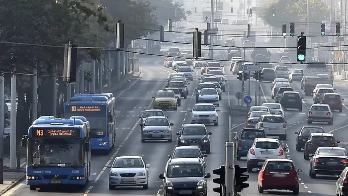 Közelít a határidő: Már két hete sem maradt rengeteg magyarnak