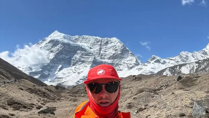 Közel 6 ezer méter magasból jelentkezett Varga Csaba, fotókon a különleges expedíció