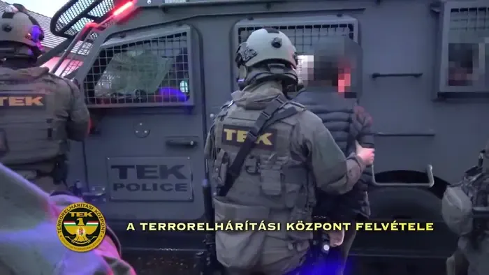 Nagy erőkkel vonult ki a TEK és a rendőrség a XI. kerületbe