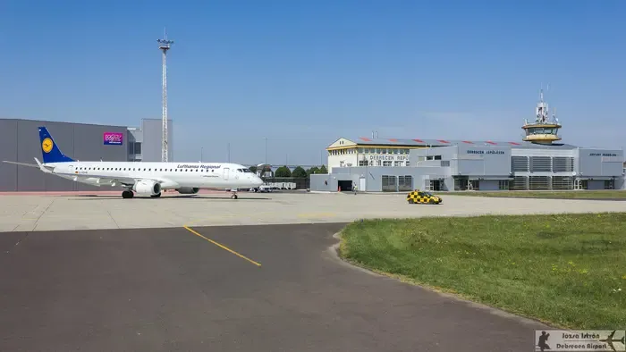 Itt a nagy bejelentés, leáll a nemzetközi reptér Debrecenben