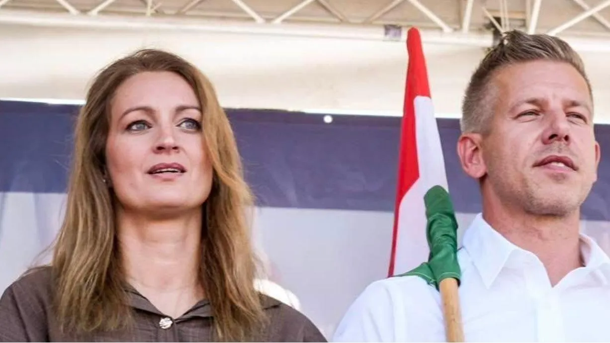 A Tisza alelnöke a gázvezeték felrobbantásával viccelődik egy locsolóversben