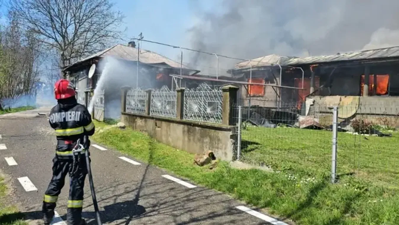 Drámai tűzvész pusztított egy faluban, egész utcák égtek porrá egyetlen este alatt