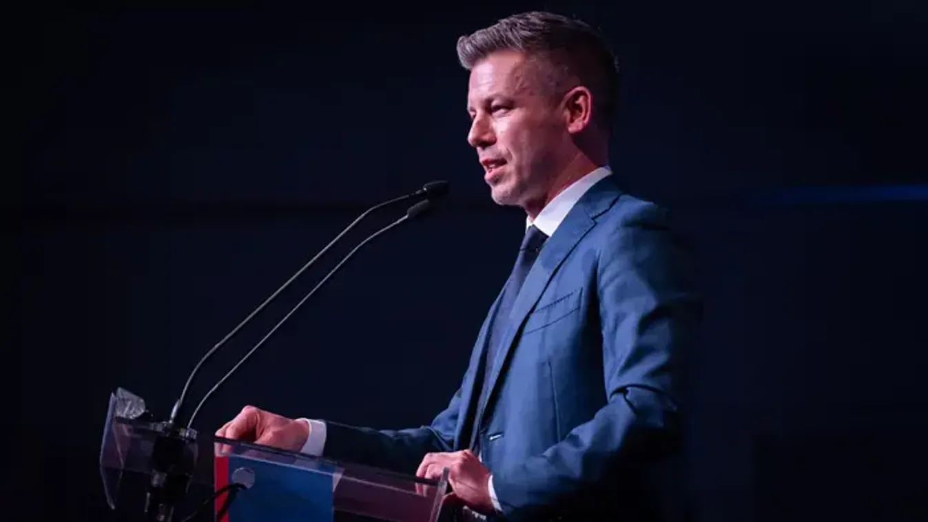 A kijevi sajtó feketén-fehéren megírta: „Magyar Péter beállna az európai fősodorba, ami egyet jelent Ukrajna támogatásával"