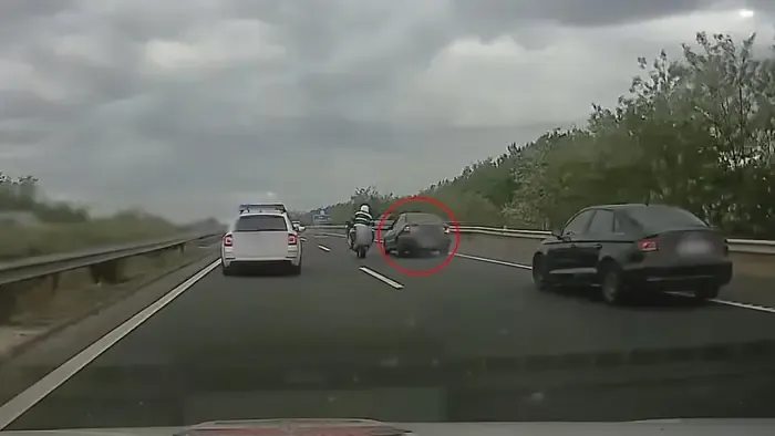 Három autót lopott egy nap alatt, majd 100 kilométeren át menekült a rendőrök elől a miskolci férfi - videóval