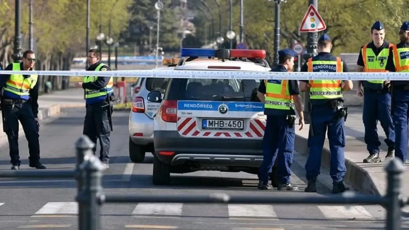 Fokozott készültség Budapesten, több utcát is érint a rendőrségi intézkedés