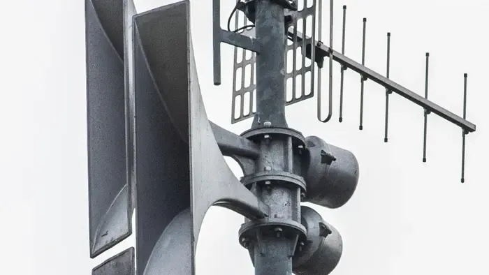 Megszólalnak a szirénák, Paks 30 kilométeres körzete érintett