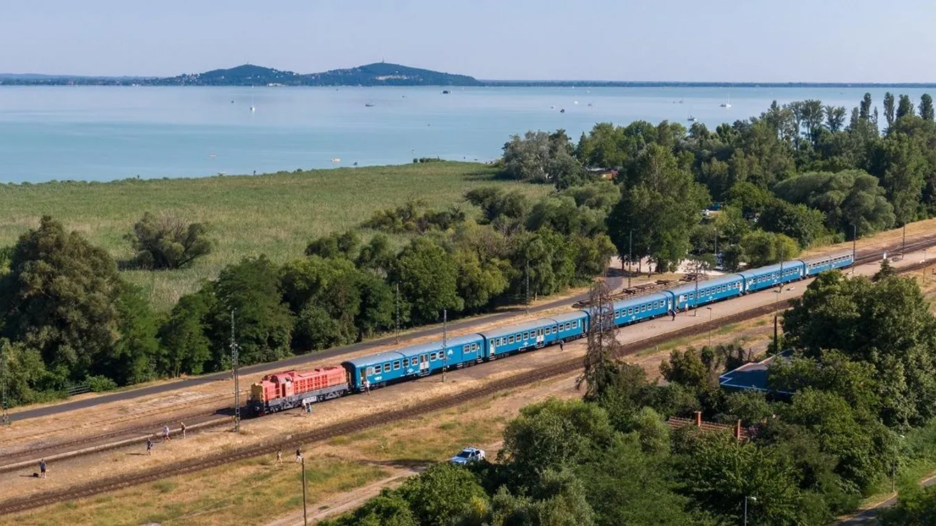 Extra kapacitásokat mozgósít a MÁV-csoport a hosszú hétvégére