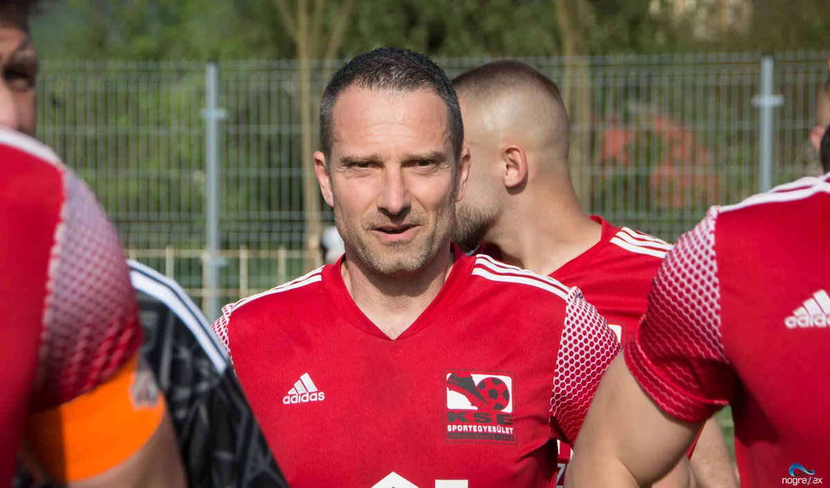 Sándor Attila egy súlyos sérülés miatt tolószékbe kényszerült