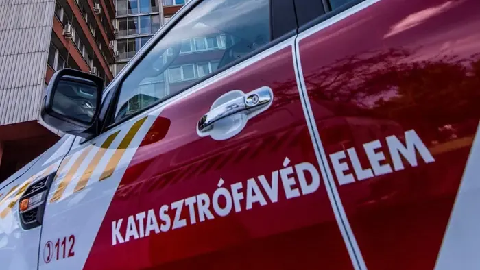 Kétségbeesett vergődés után érkezett a segítség: Különös mentés zajlott Sajószentpéteren – videóval