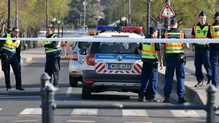 Fokozott készültség Budapesten, több utcát is érint a rendőrségi intézkedés