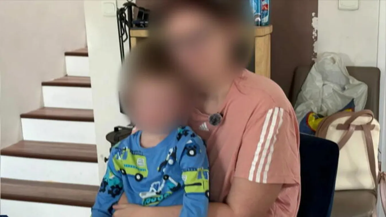 Úgy lopta el az autót, hogy benne ült egy gyerek